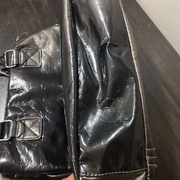 UR NYC  zip closure metallic grey shoulder bag - Picture 6 of 7